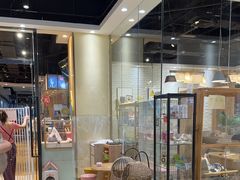 -藏猫猫咖啡主题馆(中央大道店)