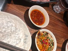 -老牌坊云南鱼豆花火锅(嵩山店)