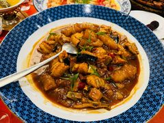 -荣誉海鲜酒楼(海湾店)