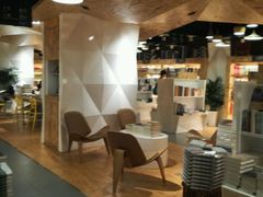 -新华里咖啡书吧(新华书店小寨店)