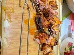 -乡村馕坑肉·烧烤·新疆菜·本地人更爱吃(阿勒泰首店)