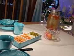 -荷塘秋月·本帮江浙菜(国权路店)