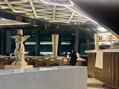 -伍贰赫兹·鮨合·烧鸟高空餐厅