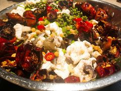 藤椒脆鱼锅-大丰收脆鱼(浦西万达店)
