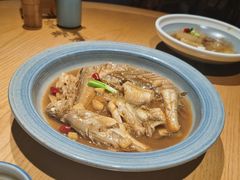 东海三鲜-荣小馆(杭州大厦店)