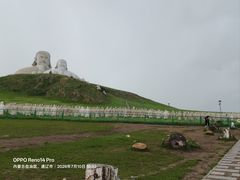 -可汗山