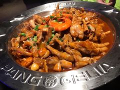 -胖哥俩肉蟹煲(长沙高铁吾悦广场店)