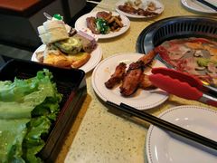 -鑫海汇海鲜烤肉火锅自助(七彩城店)