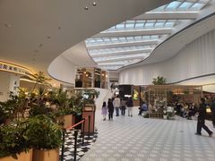 -张翻越·川渝冒菜·武汉黑鸭煲(城北万象城店)