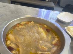 -光头药膳鸡(莱茵小镇店)
