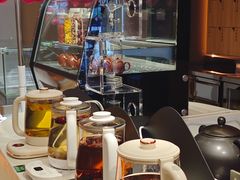 -涨巢·潮玩水疗局