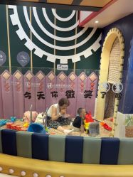 -MELAND CLUB亲子乐园·派对·餐厅(北京芳圆里ID MALL店)
