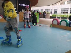 -乐翔轮滑(中庚漫游城店)