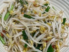 -聚鑫朋酸菜肥肠(文艺路口店)