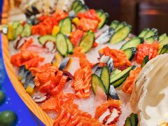 刺身-艺厨风尚餐厅 · 桔钓沙莱华度假酒店