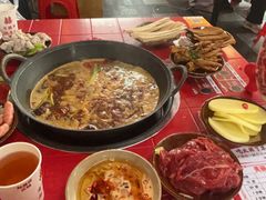 -赵美丽·重庆社区火锅·直营店(火车东站·中豪国际店)