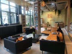 -光海书局(南京东路第一百货店)
