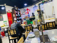 大堂-张记烤羊腿(北花园店)