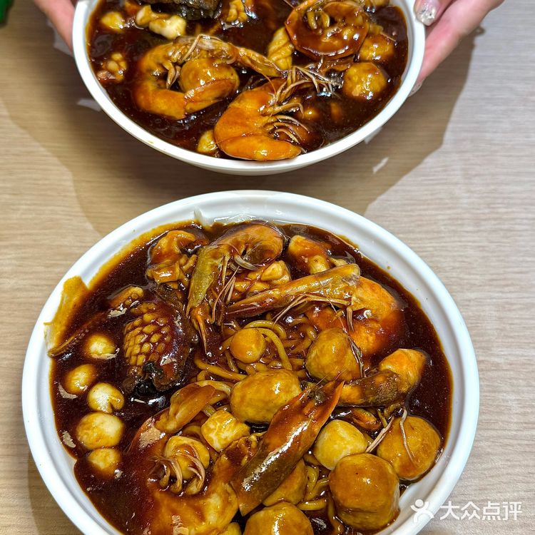 落地大连第一顿,海鲜面也太绝了!!