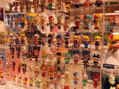 -泡泡玛特POPMART(国金街店)