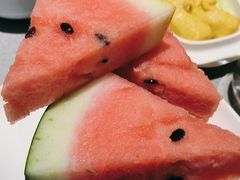 -海底捞火锅(新松江路生日主题店)