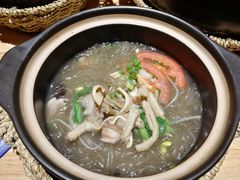 牛杂砂锅粉丝煲-牛的平方·牛骨鲜炖