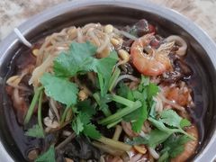 -灵山卢梅燕粉店