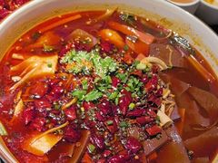 -万重锦·人文川菜馆(骡马市店)