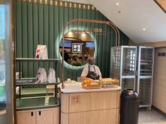 -奈雪的茶(百盛店)