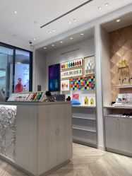 -法国娇兰精品店