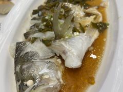 -万龙洲海鲜(大兴绿地缤纷城店)