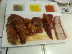 -新大咀港式茶餐厅(宝山万达店)