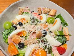 -JINNS锦时 steak&pizza(浸信会礼拜堂旧址店)