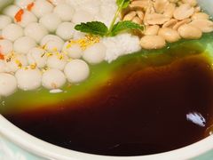 -吃饭皇帝大土家民族菜(正大广场店)