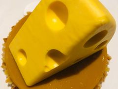 -星巴克臻选(威海威高广场店)