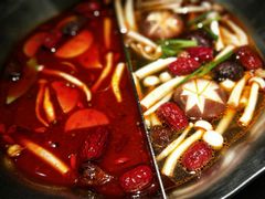 台式麻辣锅-湊湊火锅·茶憩(杭州湖滨银泰in77店)