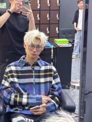 -藤野造型专业烫染接发