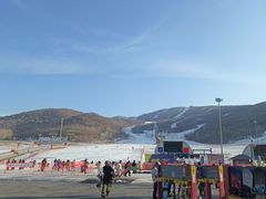 -中旅松花湖滑雪场