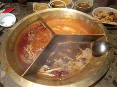 -小龙坎火锅(湖滨银泰in77店)