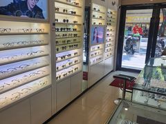 -吴良材眼镜(北中路店)