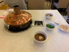 -八先生涮肉房(三里河店)