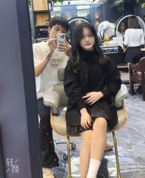 -藤野造型烫发染发