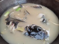 -陈大锅·岳阳鱼馆·地道岳阳菜(美食街店)