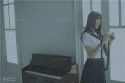 -onlygirl摄影美学馆高端定制(江滩店)