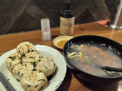 -舒蔡记生煎菜饭(云南中路店)