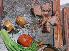 -西语炭烧牛排·西厨(滨湖万科里店)