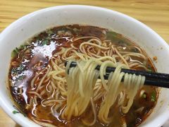 -马德元纯汤牛肉面(太奥广场店)