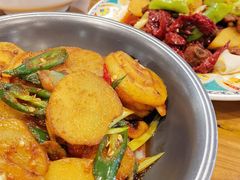 回锅土豆片-巴依老爷新疆美食(望京小街店)