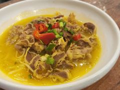 -侬佳蒸菜馆(听潮店)