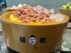 -龍歌自助小火锅(市南金茂湾店)